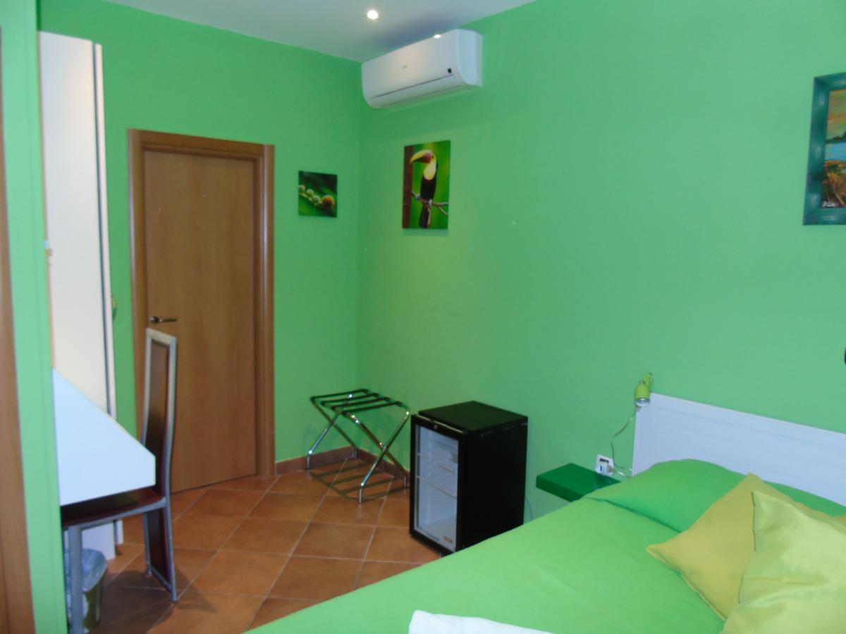 Hotel Rainbow Arma di Taggia Luaran gambar