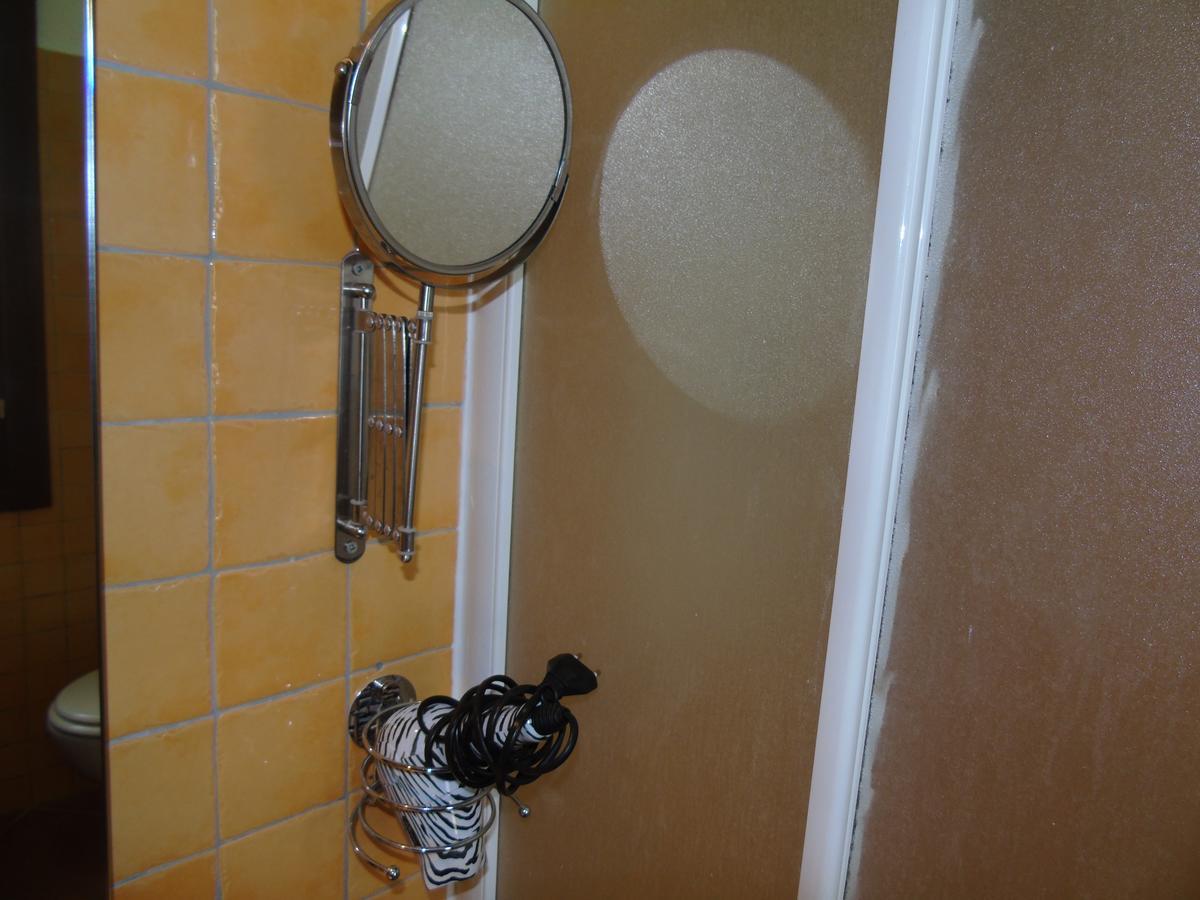 Hotel Rainbow Arma di Taggia Luaran gambar