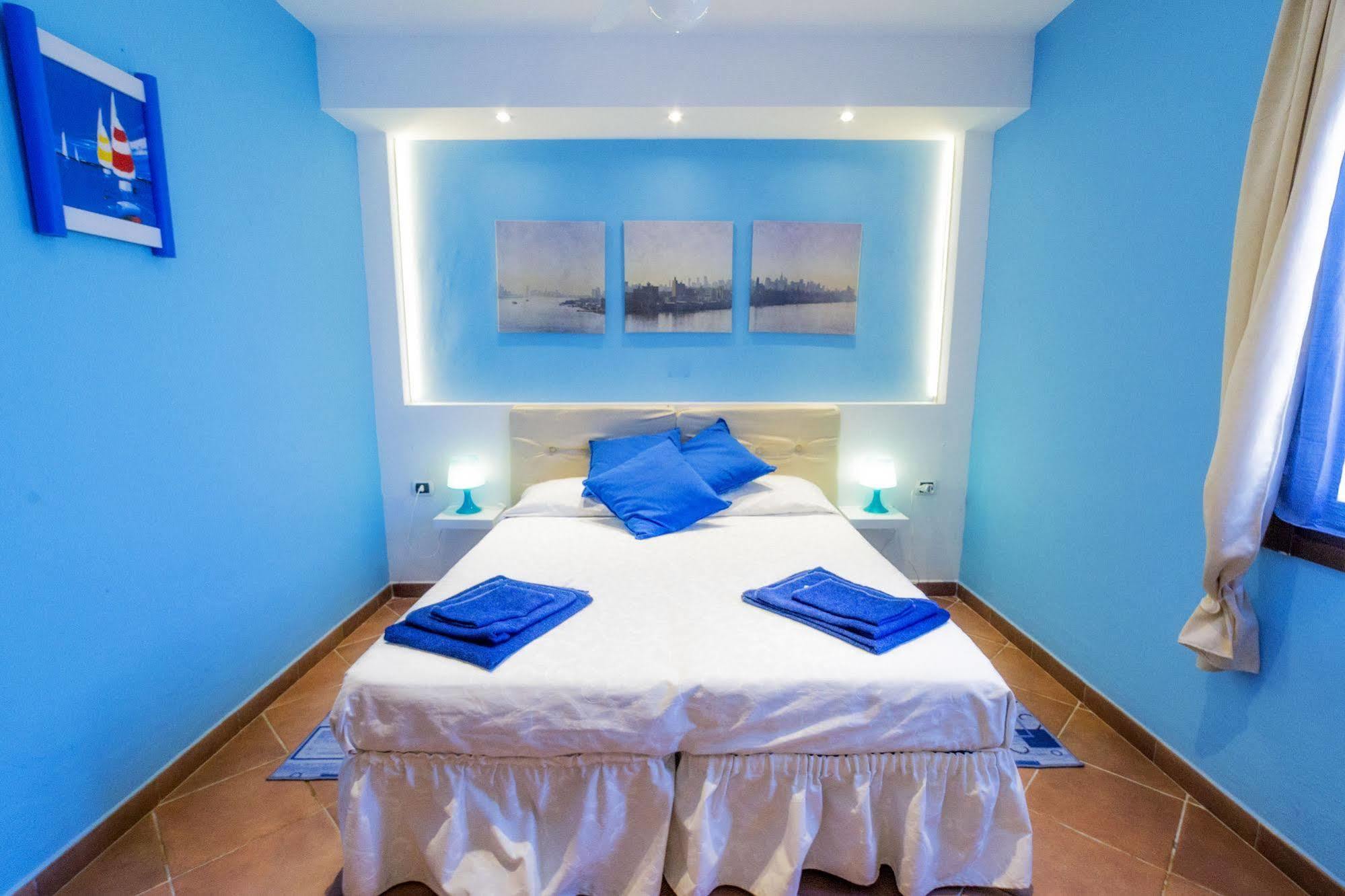 Hotel Rainbow Arma di Taggia Luaran gambar